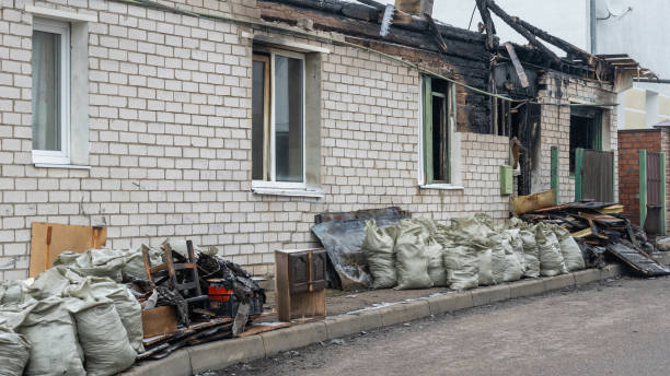 24/7 Emergency Fire Damage Removal experts in Aurora, IL